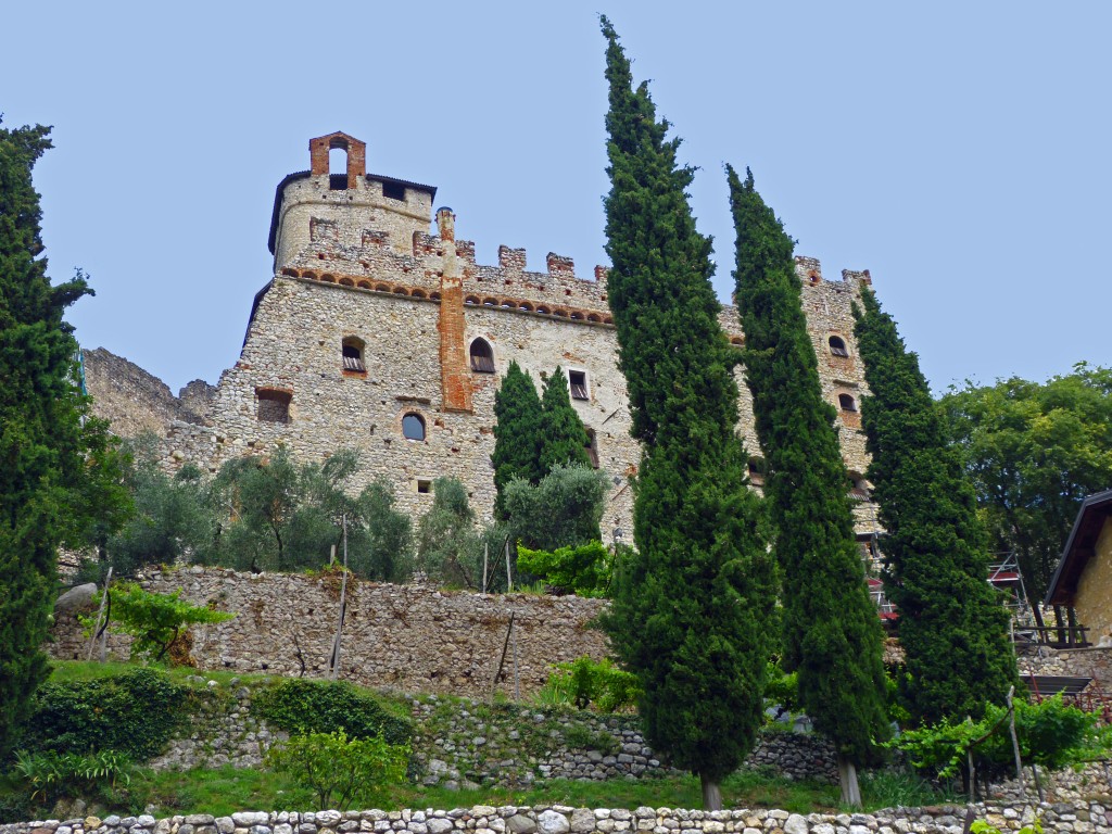 Castello di Avio